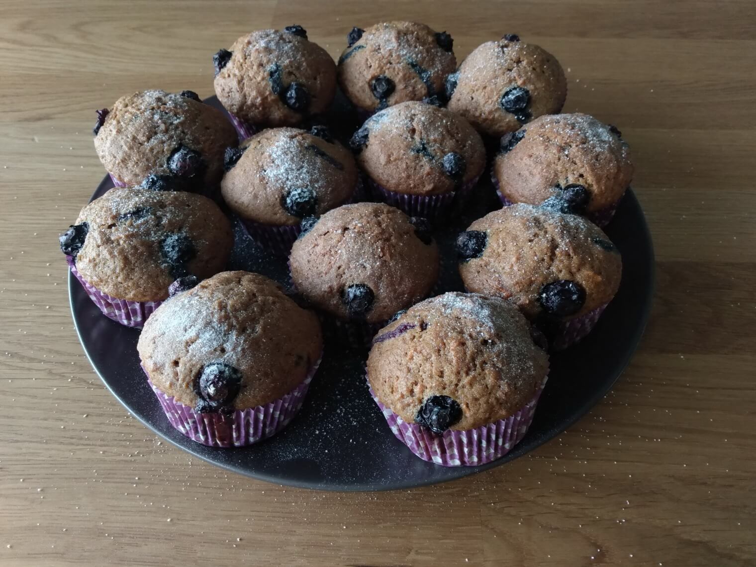 Mrkvové muffiny s čučoriedkami